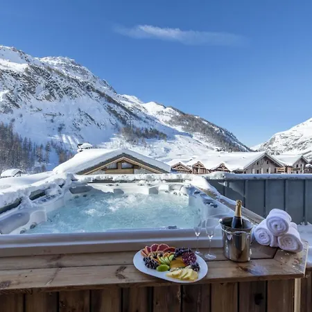 Chalet - Alpine Elegance Awaits * Γκστάαντ